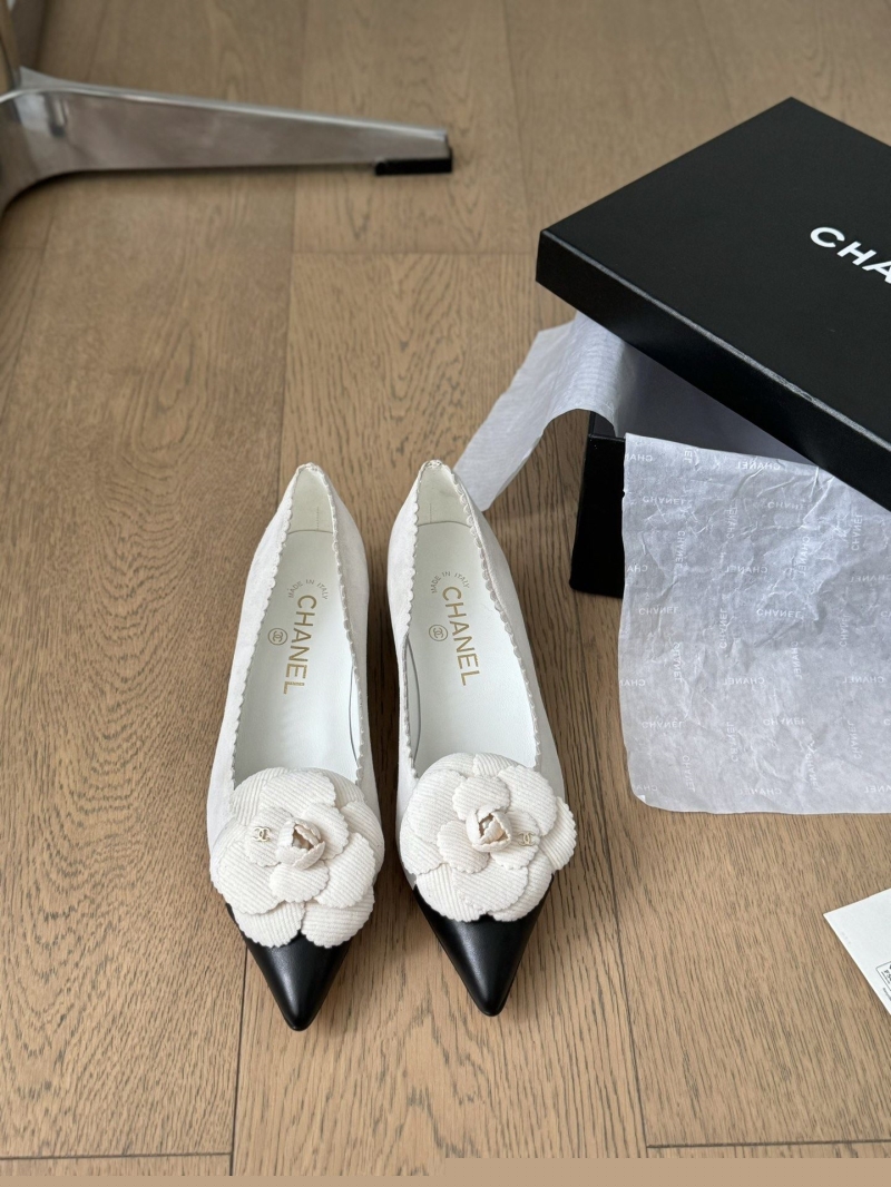 Ch*el high heels